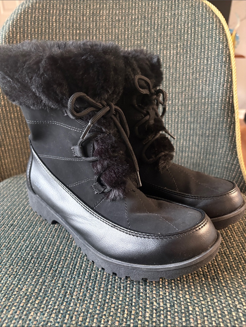 Women's JBU Black Faux Fur Winter Ankle Boots